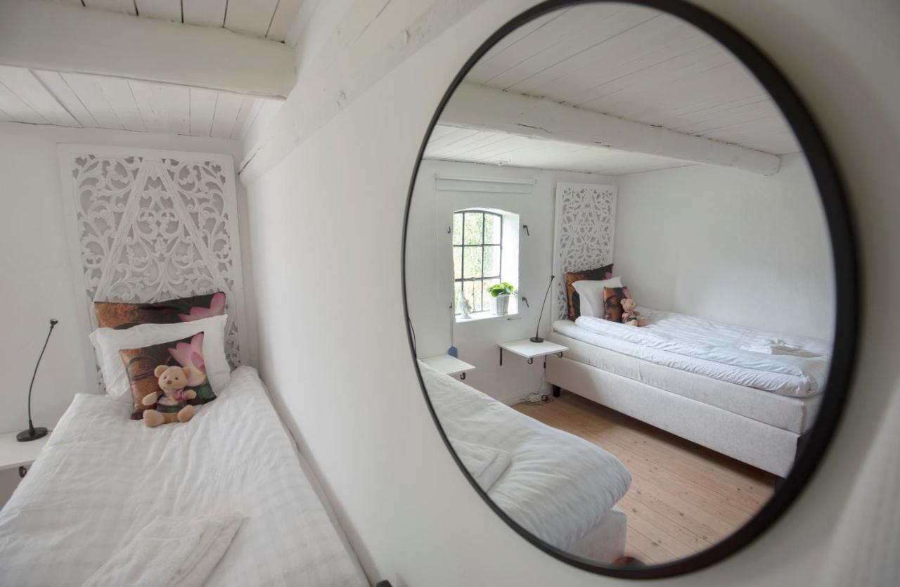 4B Oesterlen Bed & Breakfast Tomelilla Luaran gambar
