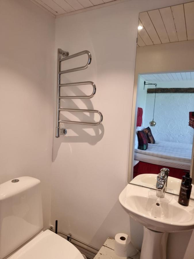 4B Oesterlen Bed & Breakfast Tomelilla Luaran gambar